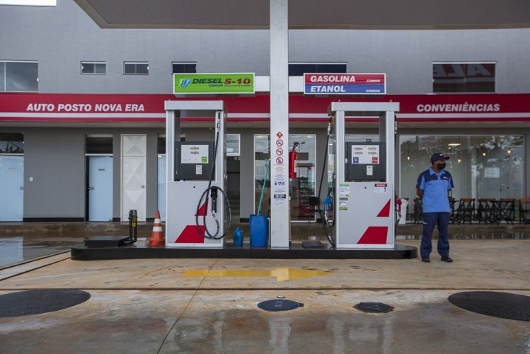 Posto Nova Era21366 x 911