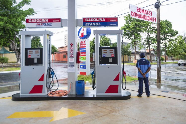 Posto Nova Era31366 x 911